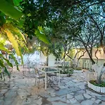 Lägenhetshotell Aegean Village 2*