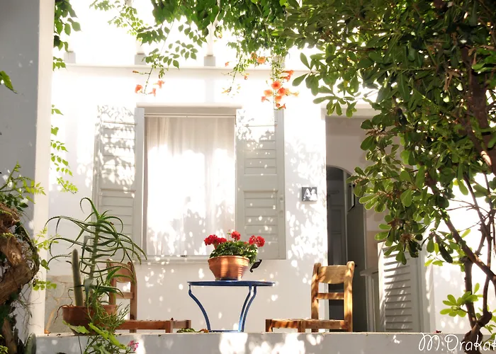 Aegean Village 아파트호텔 Páros